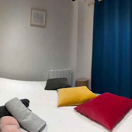 Apartament La Maison De Jean Saint-Flour (Cantal)